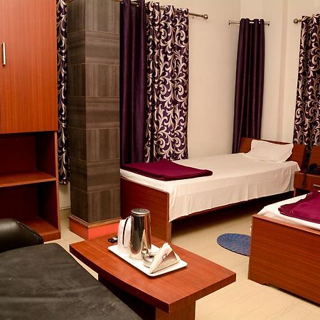 Hotel Galaxy International Koch Bihār Dış mekan fotoğraf