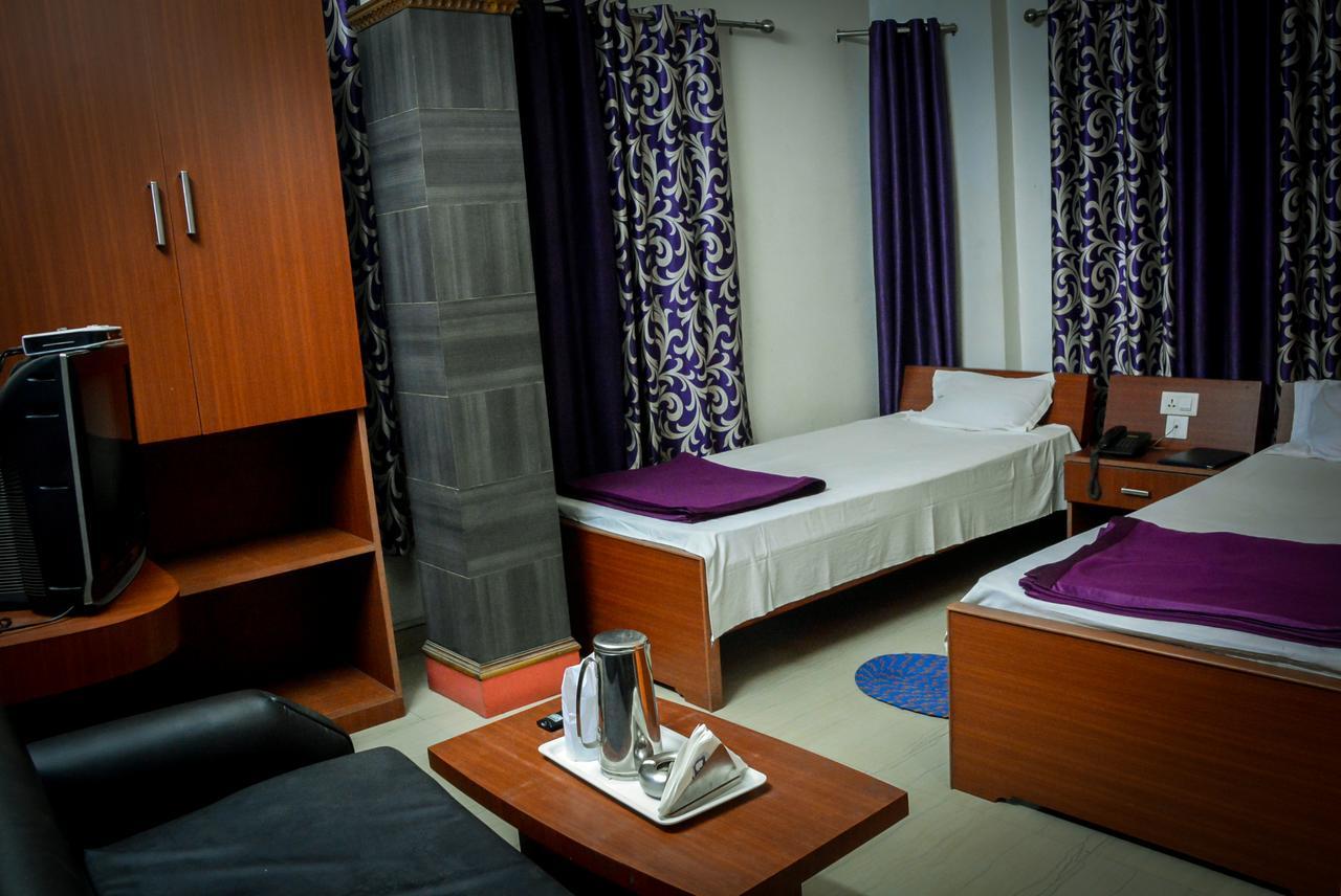 Hotel Galaxy International Koch Bihār Dış mekan fotoğraf