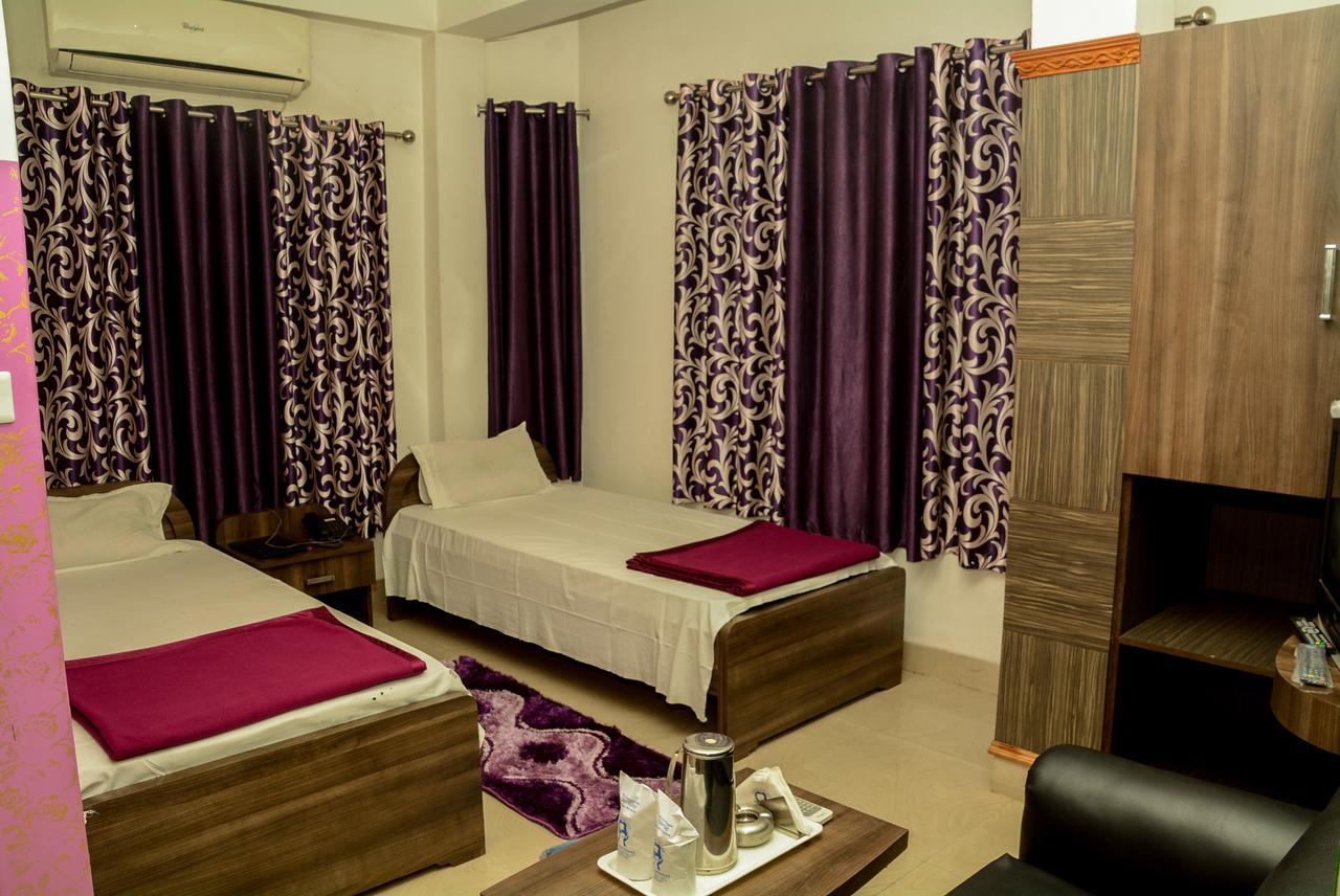 Hotel Galaxy International Koch Bihār Dış mekan fotoğraf